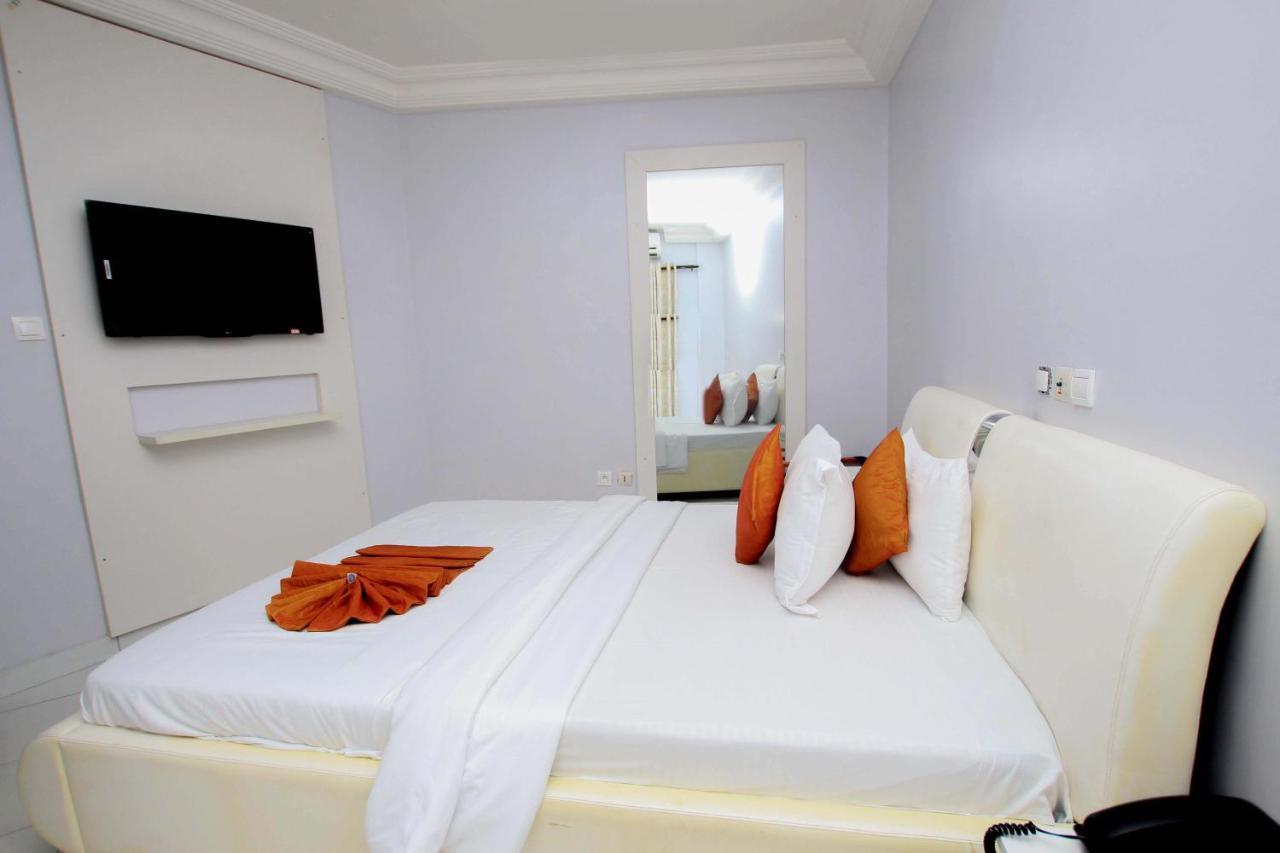 Hotel Galilee Cotonou Exteriör bild